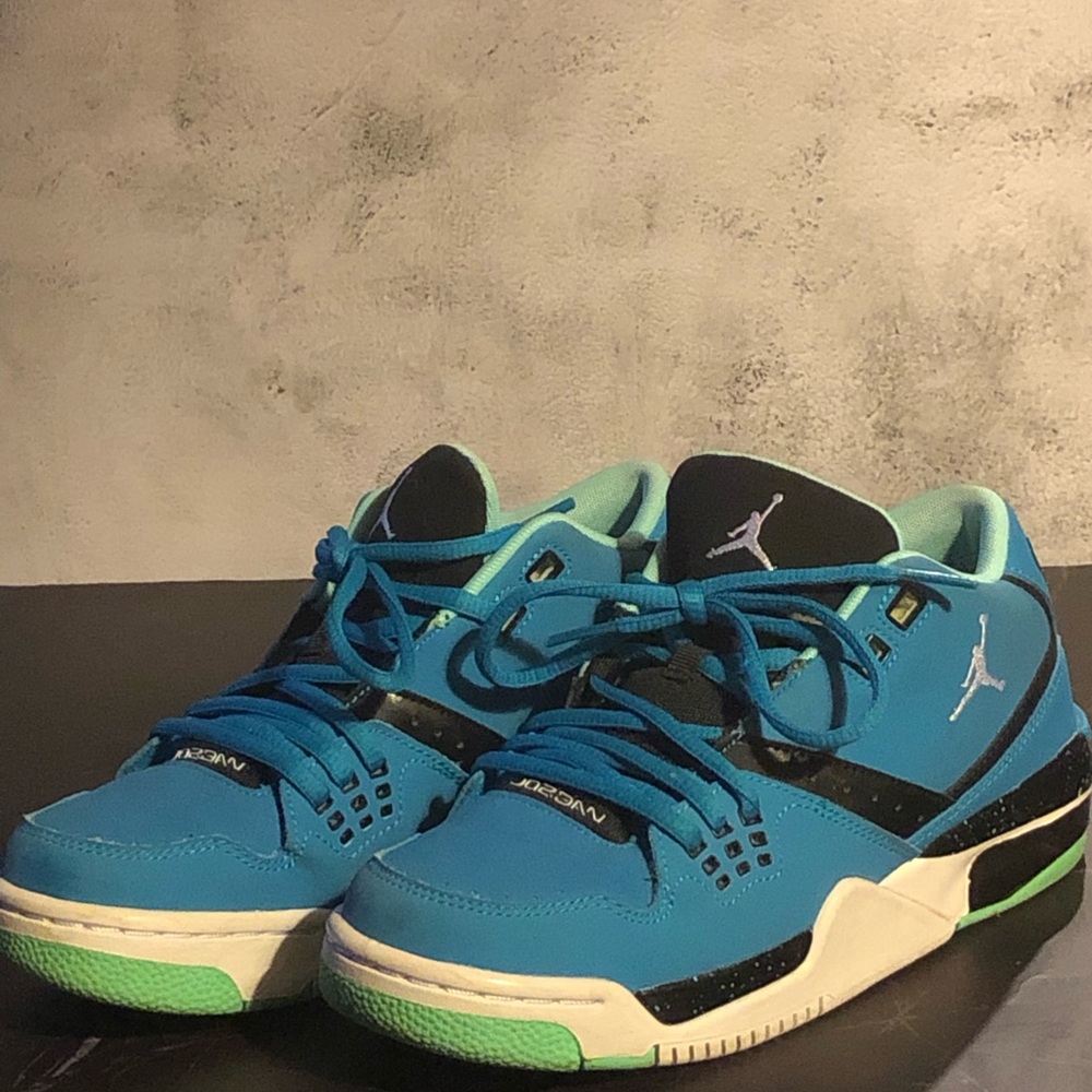 Jordan flight 23’s